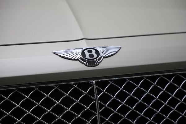 Used 2018 Bentley Bentayga Onyx Edition for sale Call for price at Maserati of Greenwich in Greenwich CT 06830 14