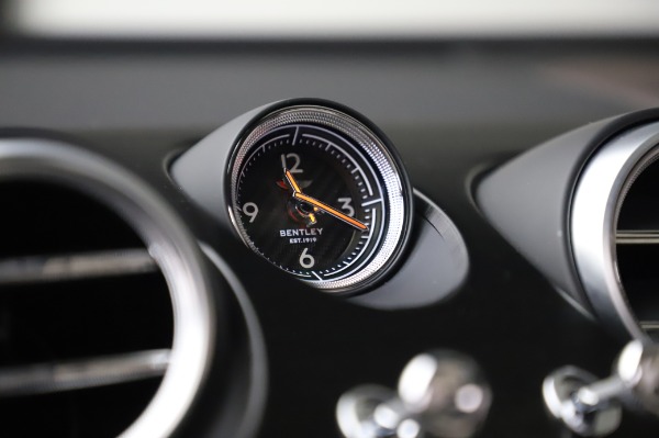 Used 2018 Bentley Bentayga Onyx Edition for sale Call for price at Maserati of Greenwich in Greenwich CT 06830 22