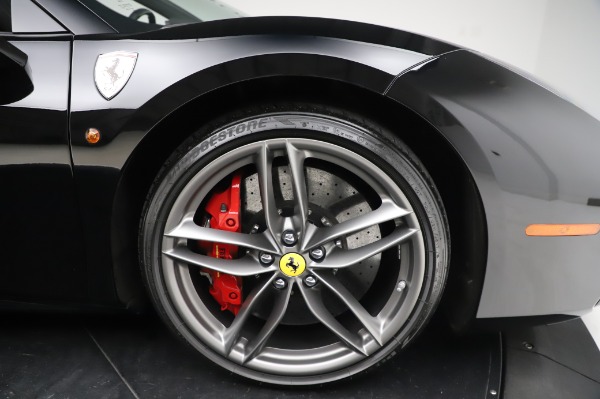Used 2018 Ferrari 488 Spider for sale $319,900 at Maserati of Greenwich in Greenwich CT 06830 19