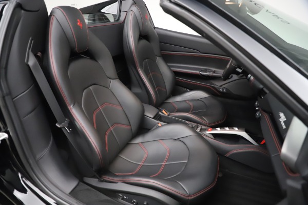 Used 2018 Ferrari 488 Spider for sale $319,900 at Maserati of Greenwich in Greenwich CT 06830 27