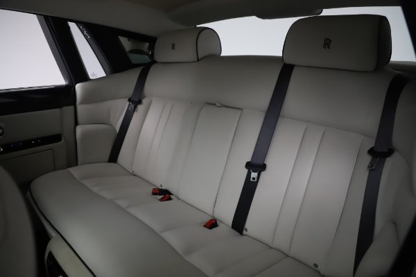 Used 2014 Rolls-Royce Phantom for sale Sold at Maserati of Greenwich in Greenwich CT 06830 21