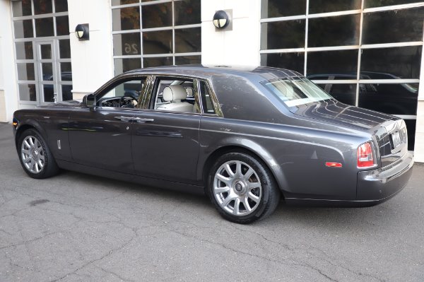 Used 2014 Rolls-Royce Phantom for sale Sold at Maserati of Greenwich in Greenwich CT 06830 9