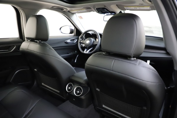 New 2020 Alfa Romeo Giulia Ti Q4 for sale $43,545 at Maserati of Greenwich in Greenwich CT 06830 26