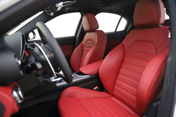 New 2020 Alfa Romeo Giulia Ti Sport Q4 for sale $51,495 at Maserati of Greenwich in Greenwich CT 06830 16