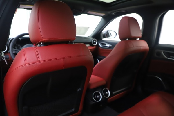 New 2020 Alfa Romeo Giulia Ti Sport Q4 for sale $51,495 at Maserati of Greenwich in Greenwich CT 06830 20