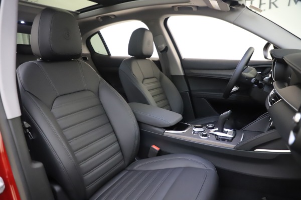 New 2020 Alfa Romeo Stelvio Ti Lusso Q4 for sale $56,495 at Maserati of Greenwich in Greenwich CT 06830 24