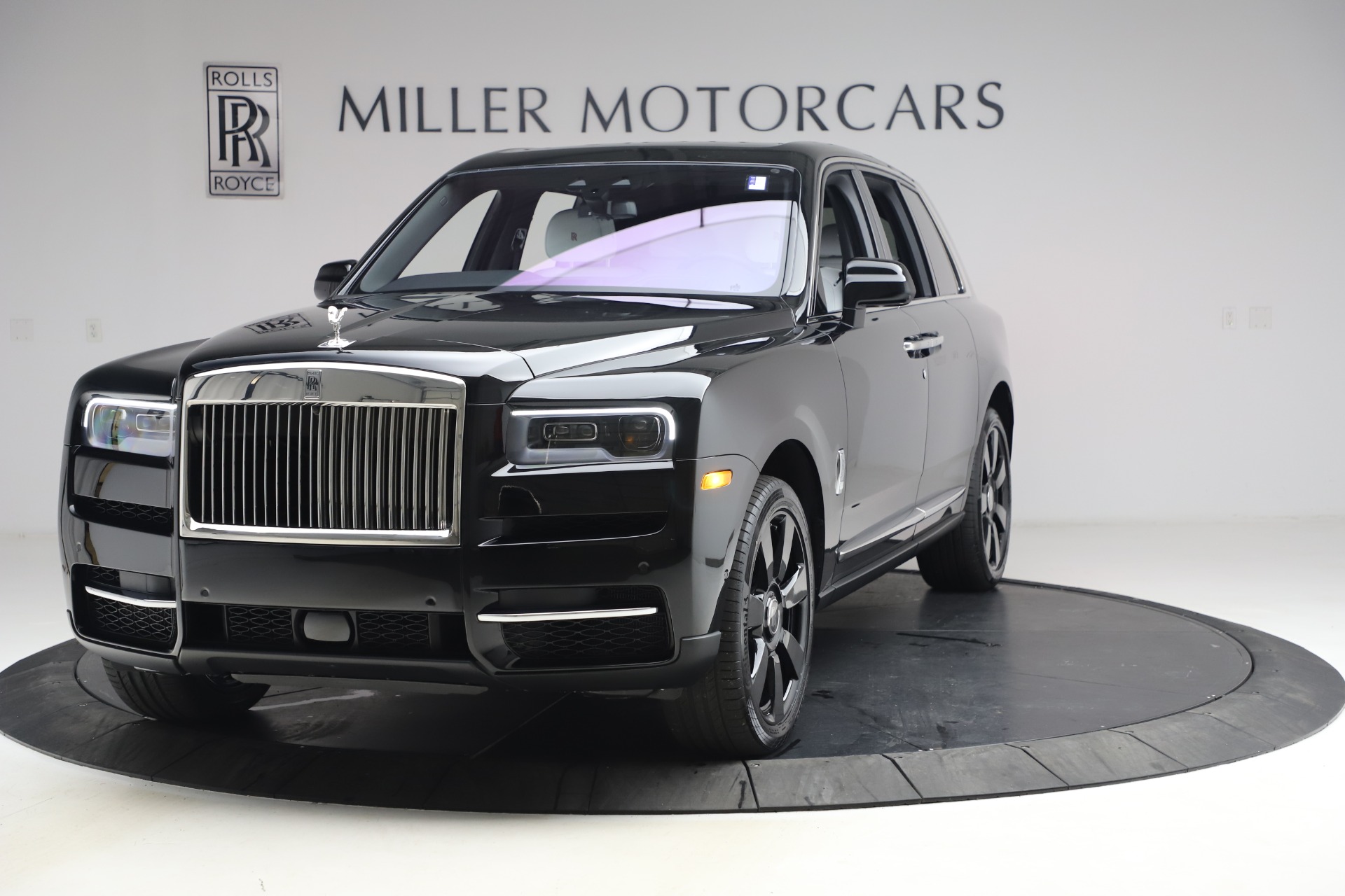 New 2021 Rolls-Royce Cullinan for sale Sold at Maserati of Greenwich in Greenwich CT 06830 1