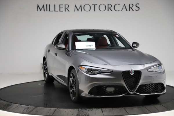 New 2020 Alfa Romeo Giulia Ti Sport Q4 for sale Sold at Maserati of Greenwich in Greenwich CT 06830 11