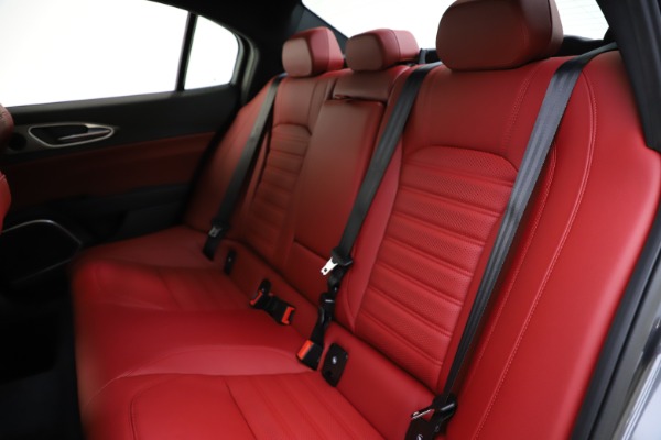 New 2020 Alfa Romeo Giulia Ti Sport Q4 for sale Sold at Maserati of Greenwich in Greenwich CT 06830 18