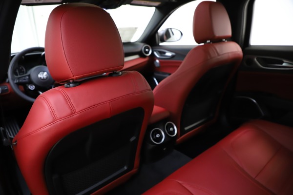 New 2020 Alfa Romeo Giulia Ti Sport Q4 for sale Sold at Maserati of Greenwich in Greenwich CT 06830 20