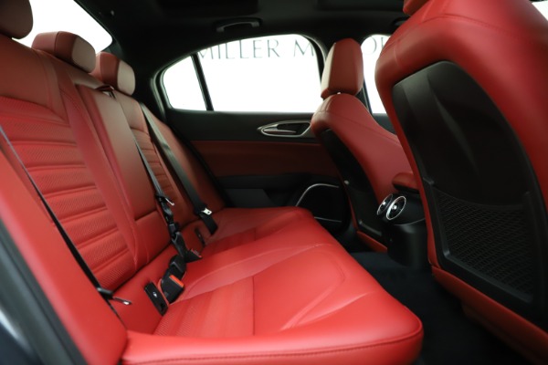 New 2020 Alfa Romeo Giulia Ti Sport Q4 for sale Sold at Maserati of Greenwich in Greenwich CT 06830 27