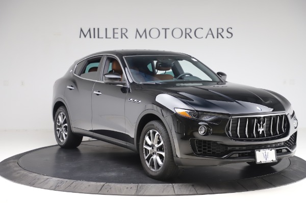 Used 2017 Maserati Levante Q4 for sale Sold at Maserati of Greenwich in Greenwich CT 06830 12