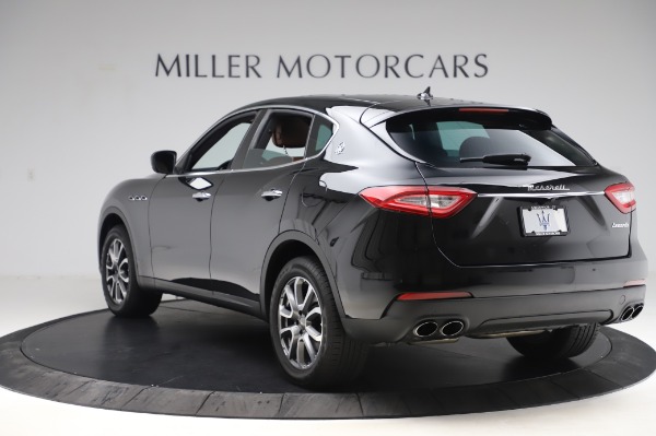 Used 2017 Maserati Levante Q4 for sale Sold at Maserati of Greenwich in Greenwich CT 06830 6