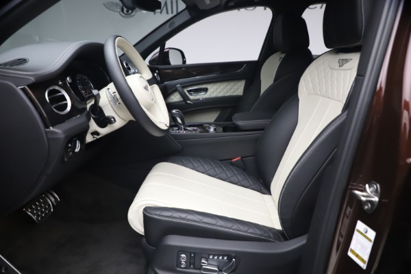 Used 2020 Bentley Bentayga V8 for sale $186,900 at Maserati of Greenwich in Greenwich CT 06830 18