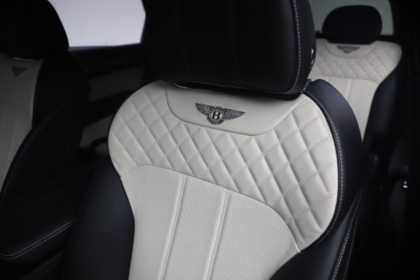 Used 2020 Bentley Bentayga V8 for sale $186,900 at Maserati of Greenwich in Greenwich CT 06830 20