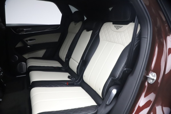 Used 2020 Bentley Bentayga V8 for sale $186,900 at Maserati of Greenwich in Greenwich CT 06830 23