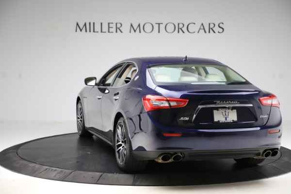 Used 2017 Maserati Ghibli S Q4 for sale Sold at Maserati of Greenwich in Greenwich CT 06830 5