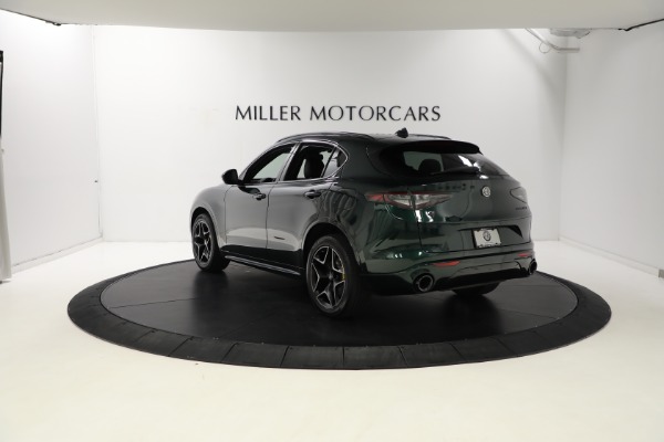 Used 2020 Alfa Romeo Stelvio Ti Sport Carbon Q4 for sale Sold at Maserati of Greenwich in Greenwich CT 06830 11