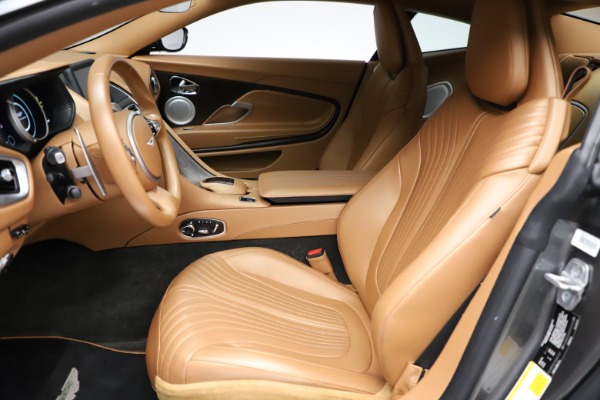 Used 2017 Aston Martin DB11 for sale $155,900 at Maserati of Greenwich in Greenwich CT 06830 14