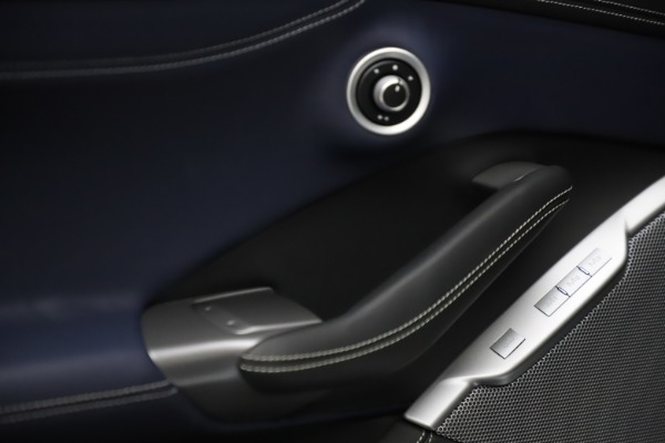 Used 2019 Ferrari Portofino for sale $229,900 at Maserati of Greenwich in Greenwich CT 06830 27