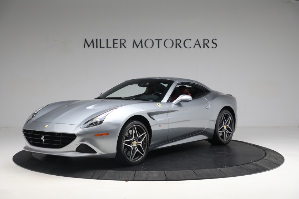 Used 2017 Ferrari California T for sale $144,900 at Maserati of Greenwich in Greenwich CT 06830 13