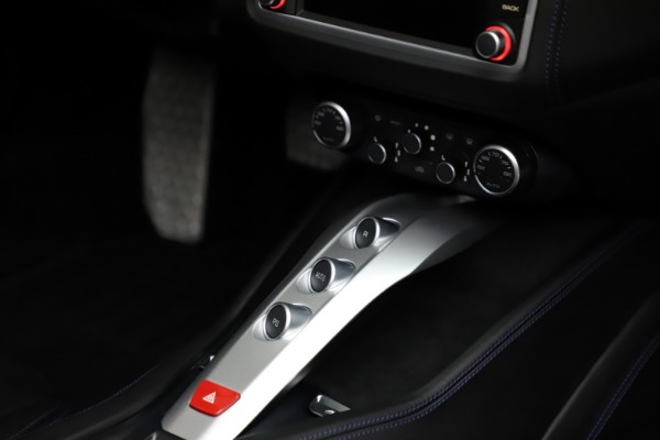 Used 2018 Ferrari California T for sale $185,900 at Maserati of Greenwich in Greenwich CT 06830 27