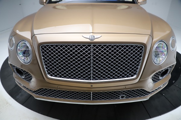 Used 2017 Bentley Bentayga W12 for sale Sold at Maserati of Greenwich in Greenwich CT 06830 13