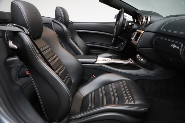 Used 2013 Ferrari California 30 for sale $103,900 at Maserati of Greenwich in Greenwich CT 06830 25