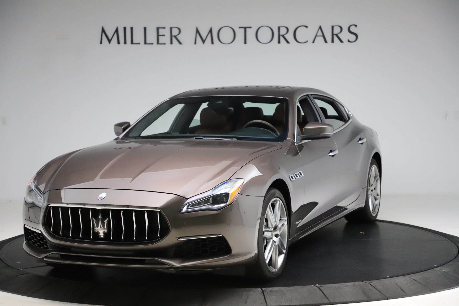 Used 2018 Maserati Quattroporte S Q4 GranLusso for sale Sold at Maserati of Greenwich in Greenwich CT 06830 1