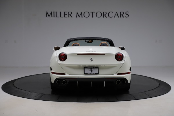 Used 2018 Ferrari California T for sale Sold at Maserati of Greenwich in Greenwich CT 06830 6