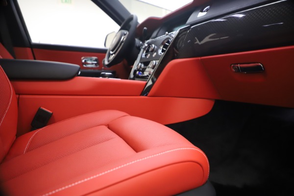 New 2021 Rolls-Royce Cullinan Black Badge for sale $431,325 at Maserati of Greenwich in Greenwich CT 06830 25