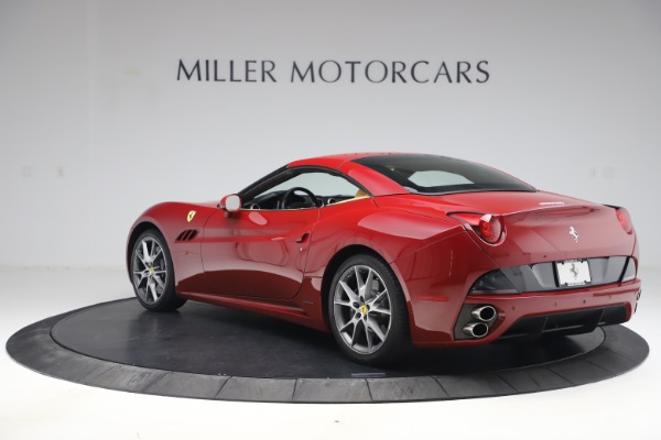 Used 2014 Ferrari California 30 for sale Sold at Maserati of Greenwich in Greenwich CT 06830 15