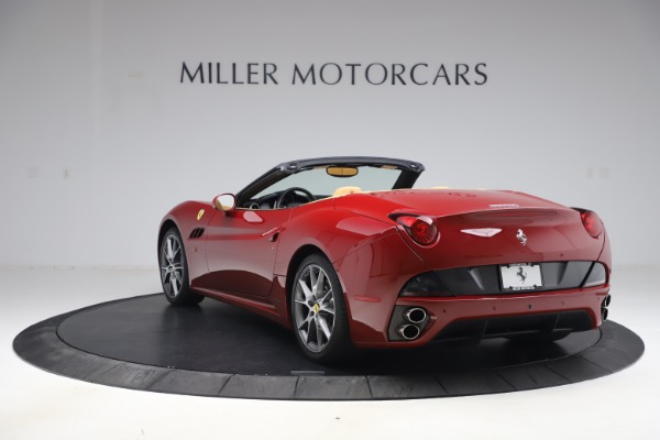 Used 2014 Ferrari California 30 for sale Sold at Maserati of Greenwich in Greenwich CT 06830 5