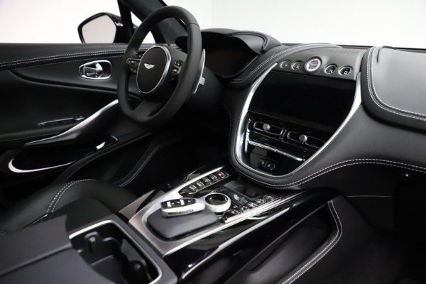 New 2021 Aston Martin DBX for sale $201,586 at Maserati of Greenwich in Greenwich CT 06830 21