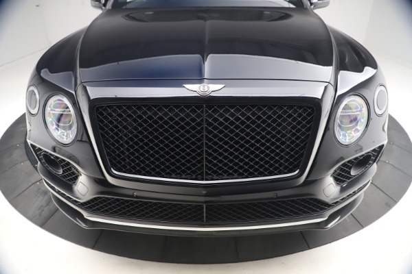 Used 2018 Bentley Bentayga Black Edition for sale $169,900 at Maserati of Greenwich in Greenwich CT 06830 13