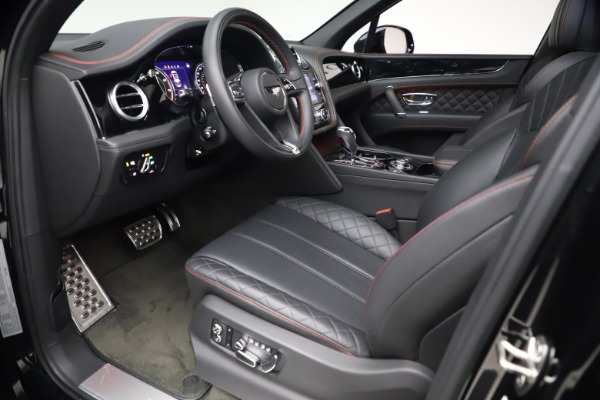 Used 2018 Bentley Bentayga Black Edition for sale $169,900 at Maserati of Greenwich in Greenwich CT 06830 17