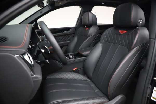 Used 2018 Bentley Bentayga Black Edition for sale $169,900 at Maserati of Greenwich in Greenwich CT 06830 19