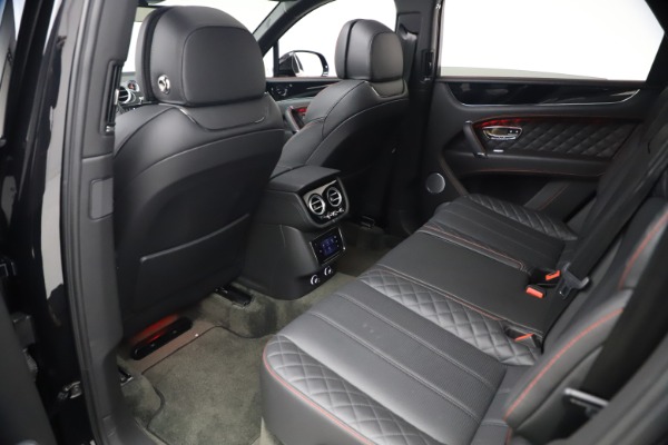 Used 2018 Bentley Bentayga Black Edition for sale $169,900 at Maserati of Greenwich in Greenwich CT 06830 20