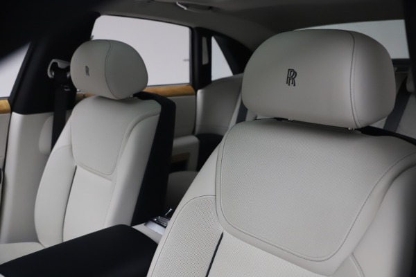 Used 2018 Rolls-Royce Ghost for sale $249,900 at Maserati of Greenwich in Greenwich CT 06830 14