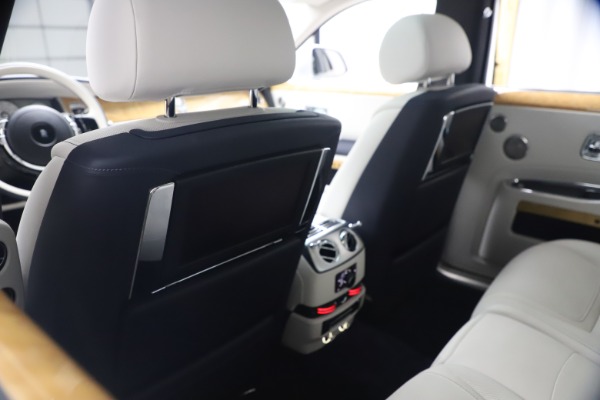 Used 2018 Rolls-Royce Ghost for sale $249,900 at Maserati of Greenwich in Greenwich CT 06830 21