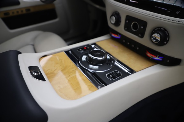 Used 2018 Rolls-Royce Ghost for sale $249,900 at Maserati of Greenwich in Greenwich CT 06830 27
