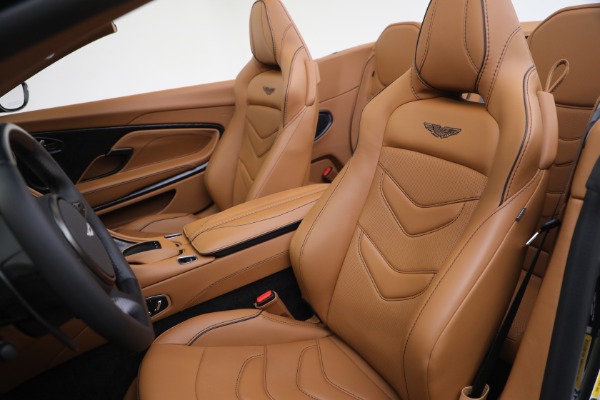 Used 2021 Aston Martin DBS Superleggera Volante for sale $295,900 at Maserati of Greenwich in Greenwich CT 06830 21