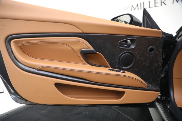 Used 2021 Aston Martin DBS Superleggera Volante for sale $295,900 at Maserati of Greenwich in Greenwich CT 06830 28