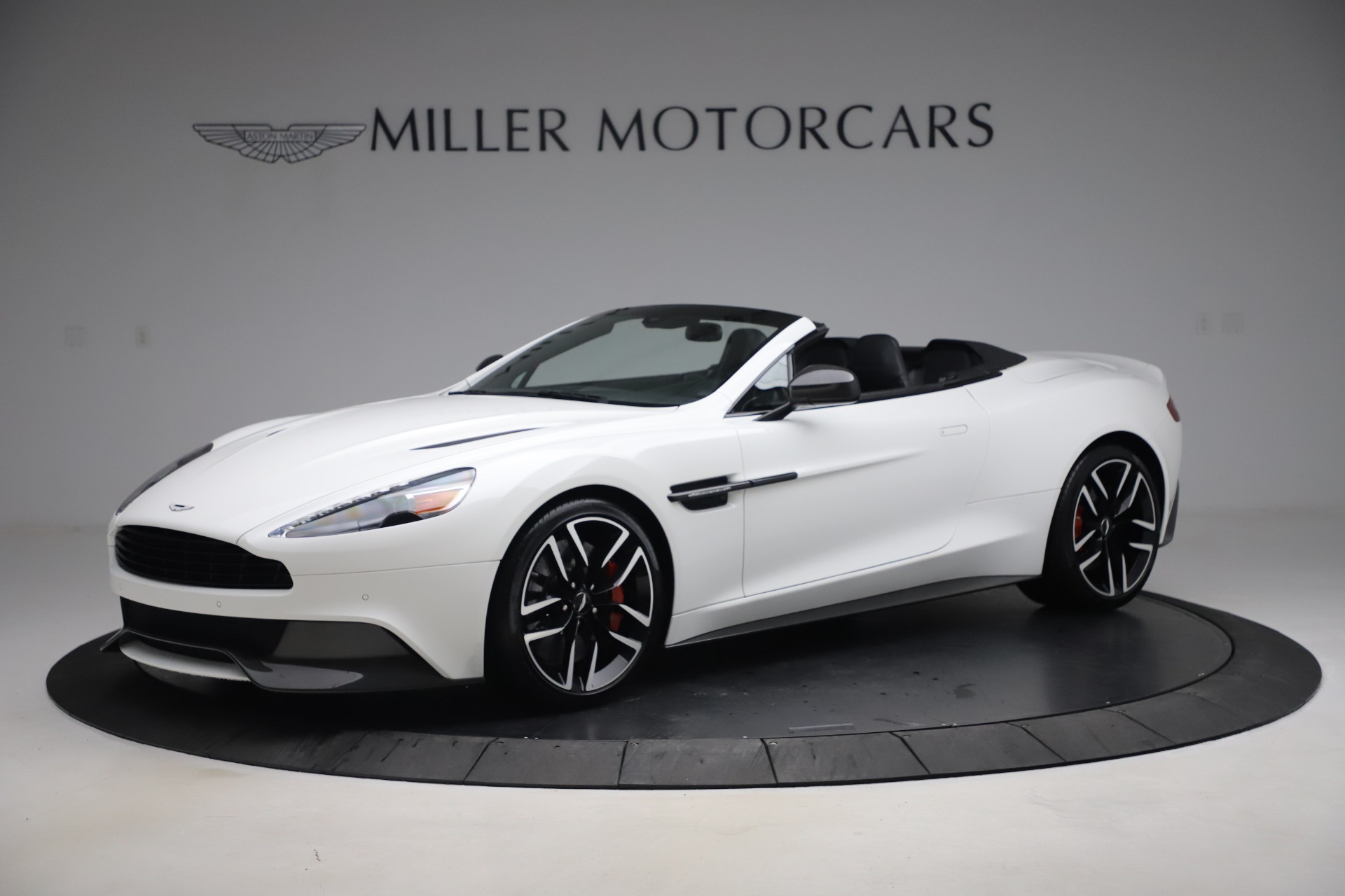 Used 2015 Aston Martin Vanquish Volante for sale Sold at Maserati of Greenwich in Greenwich CT 06830 1