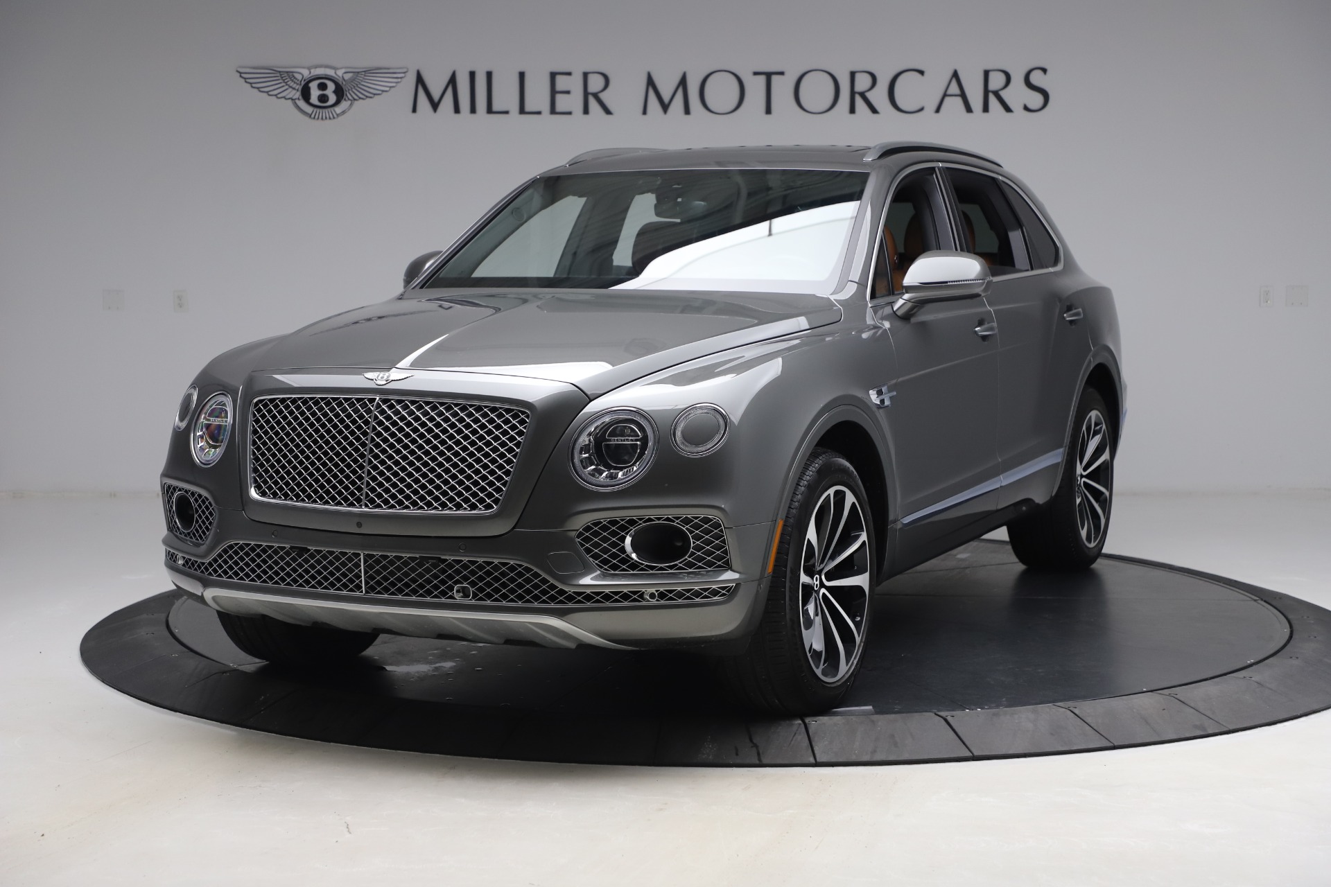 Used 2018 Bentley Bentayga W12 for sale Sold at Maserati of Greenwich in Greenwich CT 06830 1
