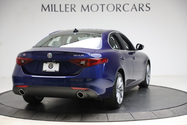 New 2021 Alfa Romeo Giulia Q4 for sale Sold at Maserati of Greenwich in Greenwich CT 06830 7