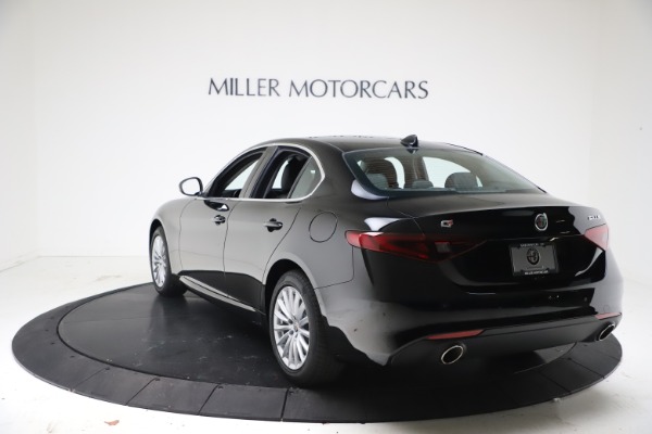 New 2021 Alfa Romeo Giulia Q4 for sale Sold at Maserati of Greenwich in Greenwich CT 06830 5