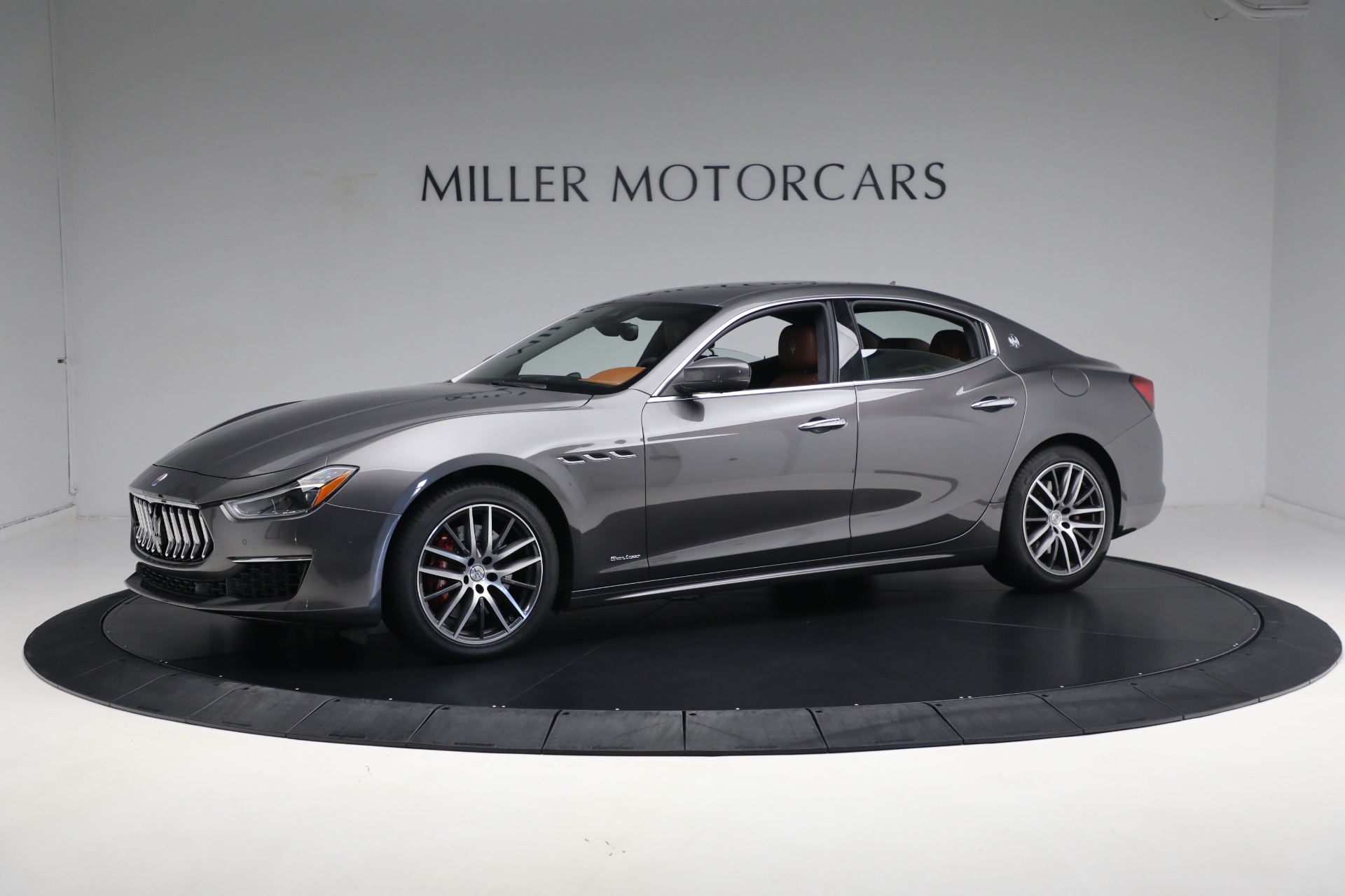 Used 2021 Maserati Ghibli S Q4 GranLusso for sale Sold at Maserati of Greenwich in Greenwich CT 06830 1