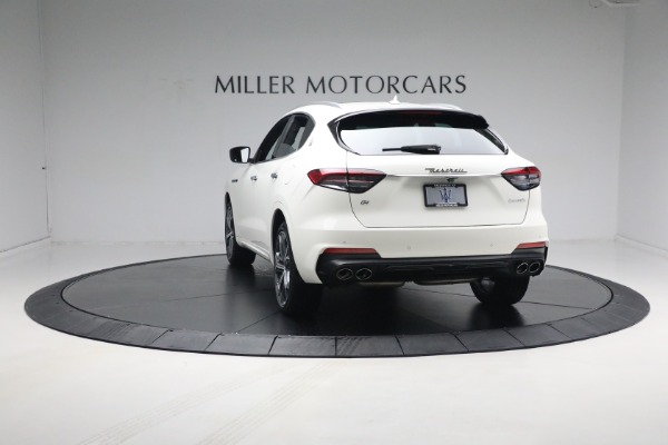 Used 2021 Maserati Levante Q4 for sale Sold at Maserati of Greenwich in Greenwich CT 06830 11