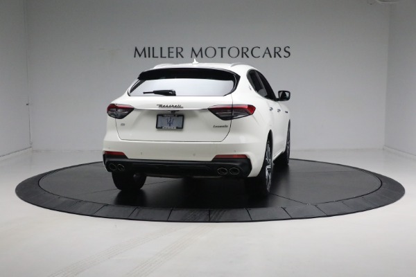 Used 2021 Maserati Levante Q4 for sale Sold at Maserati of Greenwich in Greenwich CT 06830 13